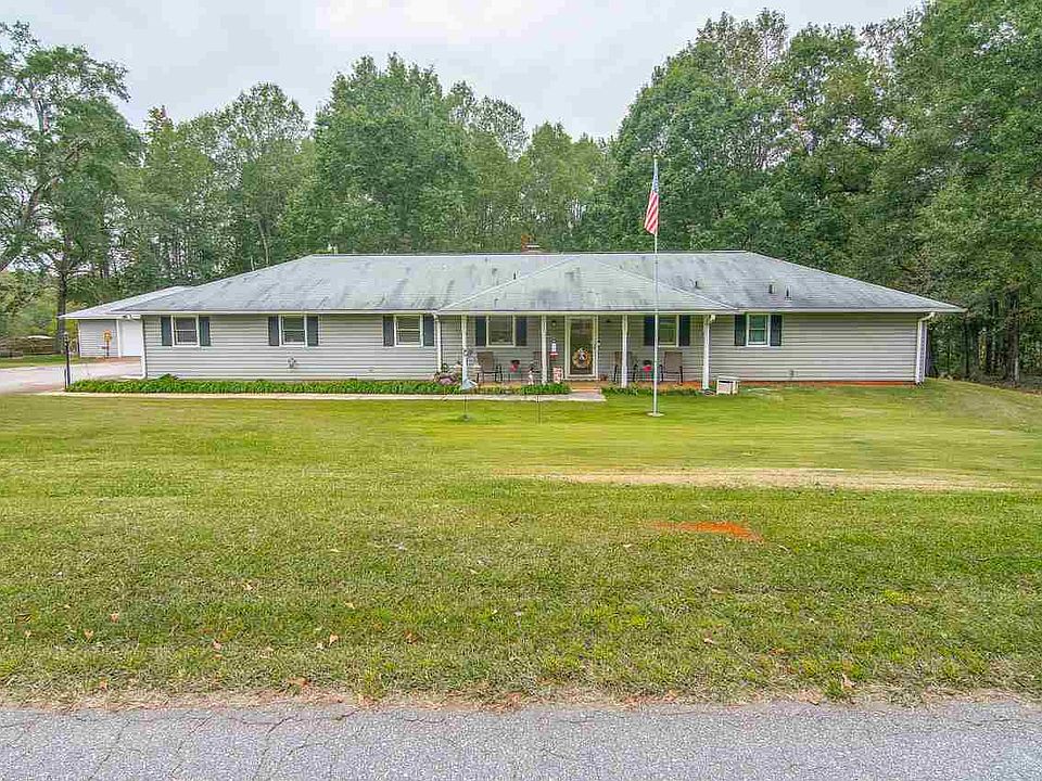 1st image of 1032 Melody Ln