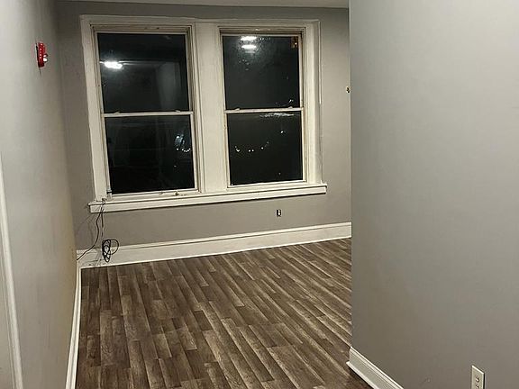 2nd image of 22 W Chelten Ave #C