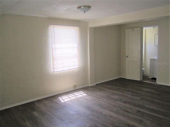 5th image of 2929 5th Ave S #C