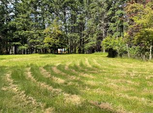17 Apple Orchard Way, Mudge Island, BC V1V 1V1