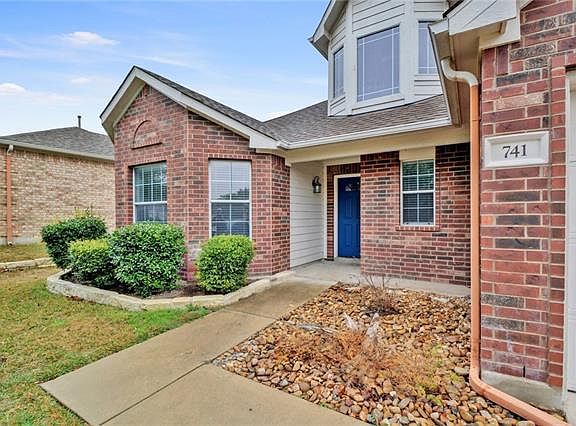 3rd image of 741 Adler Falls Ln