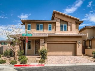 9732 Sapphire Rim Ave, Spring Valley, NV 89148