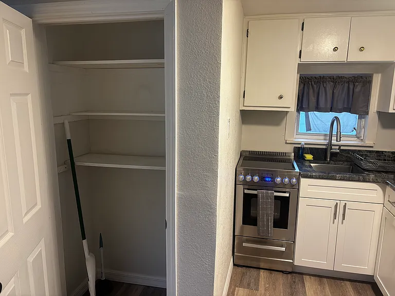 128 Beach Ave #A — Photo 25