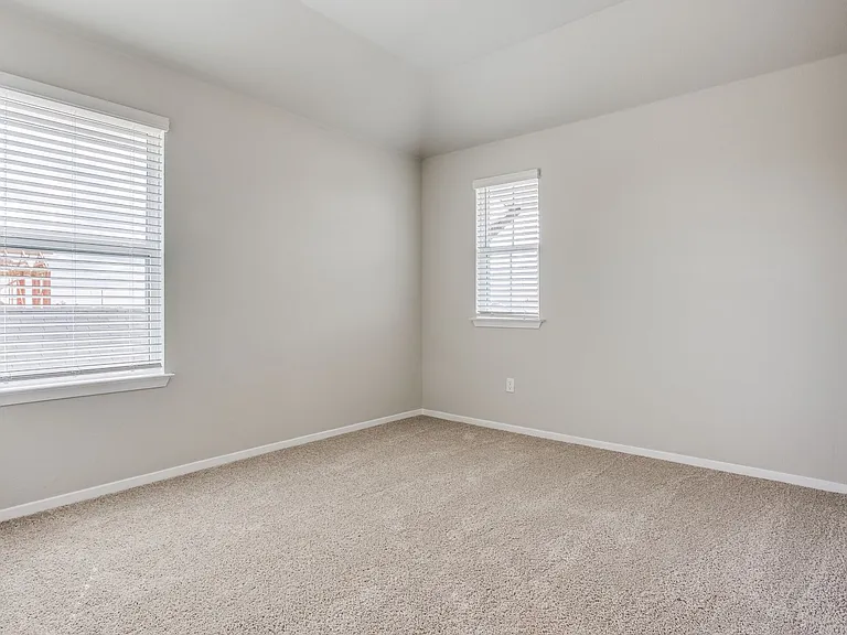 146 White Dunes Dr — Photo 16