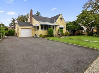348 Washington Ave, Clifton, NJ 07011