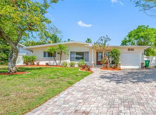 10821 101st Ave, Seminole, FL 33772