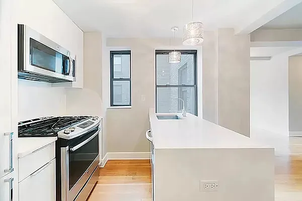 Rented by Modlin Group | media 2