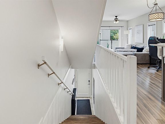 4th image of 2726 Peatt Rd #108