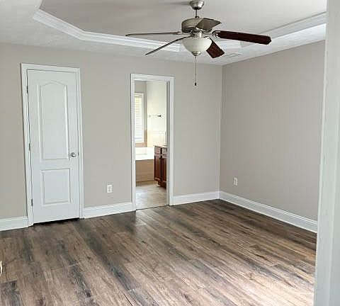 4th image of 544 Snow Hill Rd