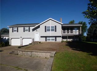 380 N Brickyard Rd, North East, PA 16428