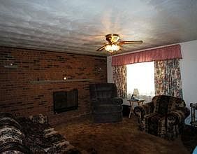 2nd image of 3728 Sissonville Dr