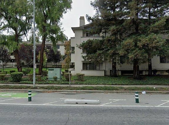4th image of 39951 Fremont Blvd APT 120