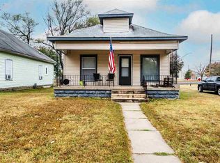 1401 S Ida Ave, Wichita, KS 67211
