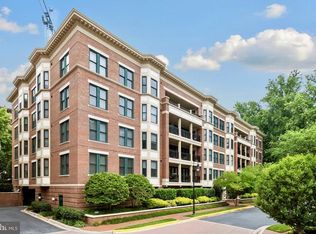 10404 Strathmore Park Ct APT 405, North Bethesda, MD 20852