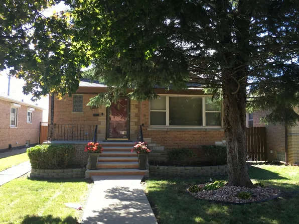 8104 S Sacramento Ave, Chicago, IL 60652