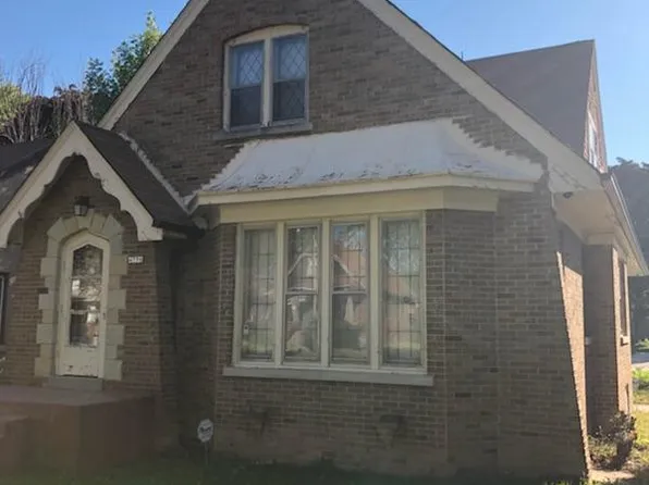 4556 N 41st St, Milwaukee, WI 53209