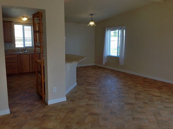 4th image of 3211 W Wapato Dr Unit 29