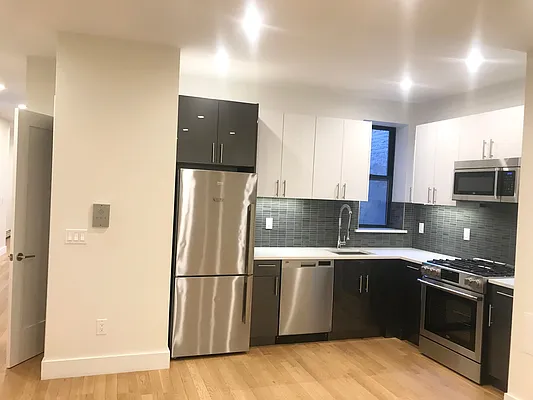 Rented by Vertical Real Estate LLC | media 1