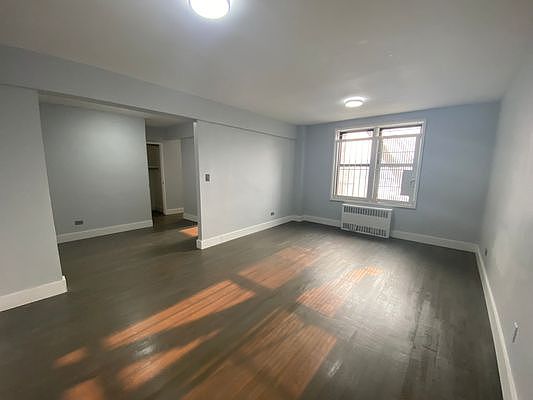 2nd image of 4720 40th St APT 3G