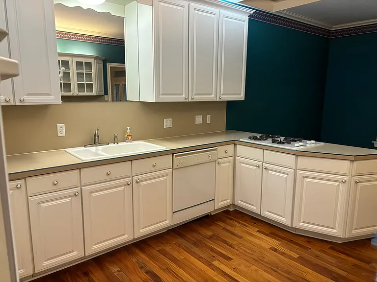 1721 Windhill Ave — Photo 14