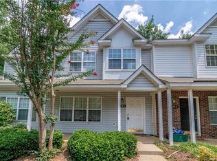 6766 Cypress Tree Ln, Charlotte, NC 28215