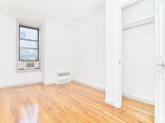 2nd image of 152 E 22nd St APT 3E