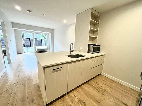 2nd image of 555 Waverly Ave APT 2K