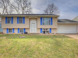 3109 W William St, Champaign, IL 61821