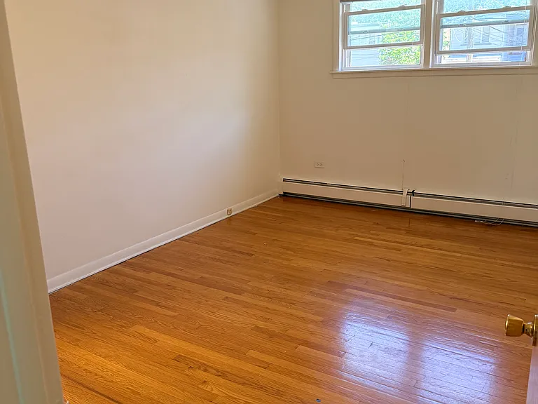 8903 Lamon Ave #2B — Photo 5