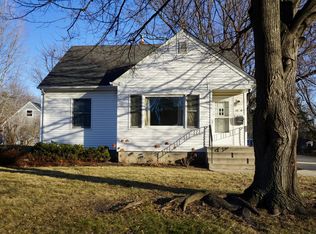1104 Winnetka Ave N, Golden Valley, MN 55427