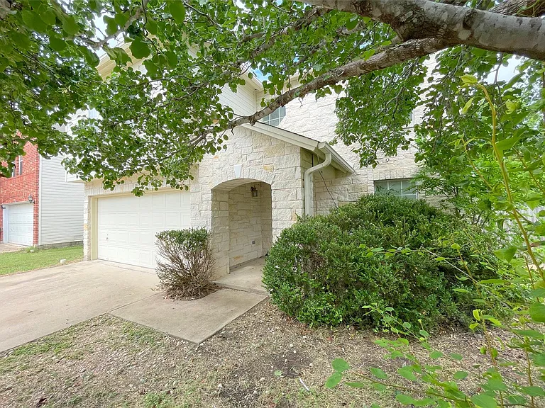 3079 Hill St — Photo 3