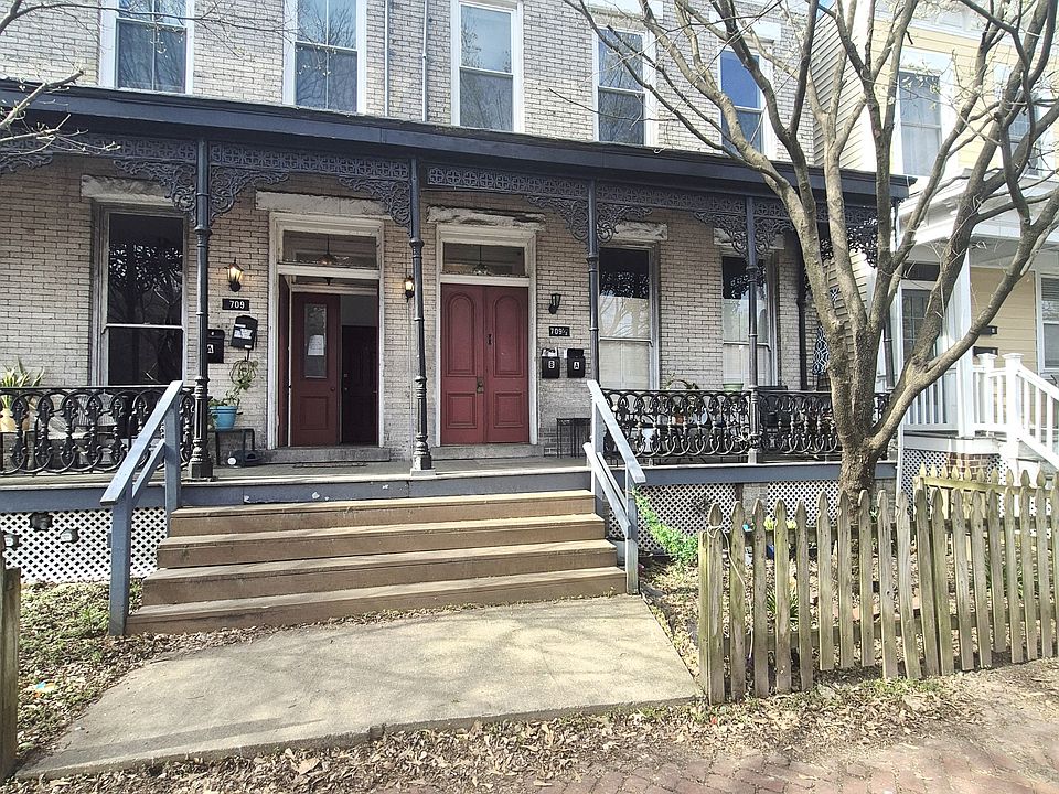 1st image of 709 1/2 W Clay St #B
