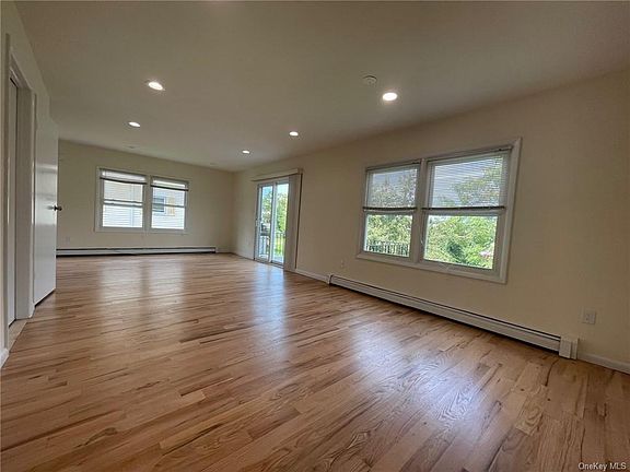 4th image of 292 Park Ave
