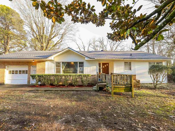420 Sales St, Camden, AR 71701