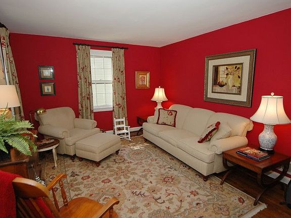 5th image of 2816 Winchester Way