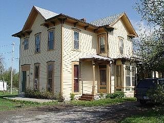 2nd image of 3100 Riverside Dr