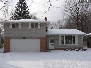 1st image of 7210 W 130th St