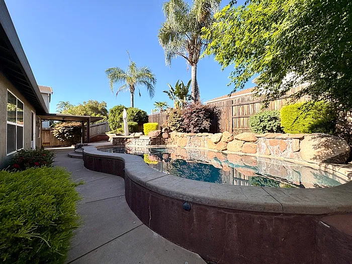 6048 Great Basin Dr — Photo 26