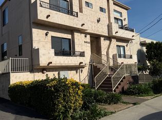5928 Woodman Ave #111, Van Nuys, CA 91401