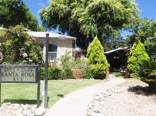 2067 Santa Rosa Ave, Altadena, CA 91001