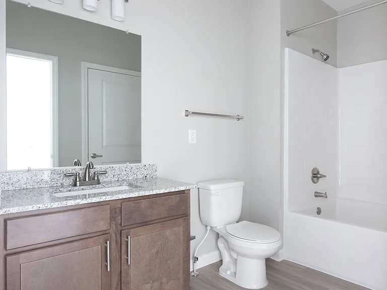 4931 Freedom Dr — Photo 8