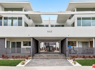 1117 S Bronson Ave APT 7, Los Angeles, CA 90019