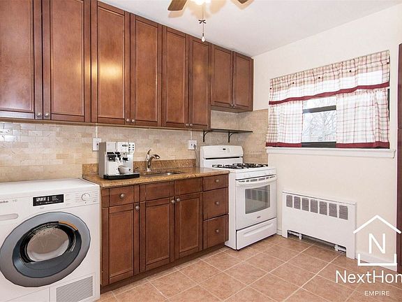 3rd image of 73-14 220th St #1