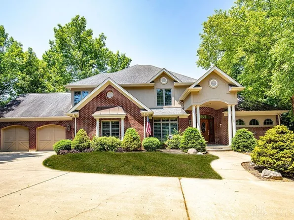 3919 Indian Ridge Woods Dr, Oxford, OH 45056