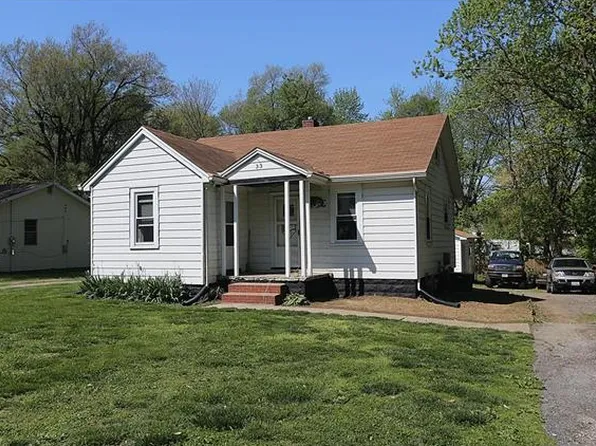 33 Dell Ave, East Alton, IL 62024