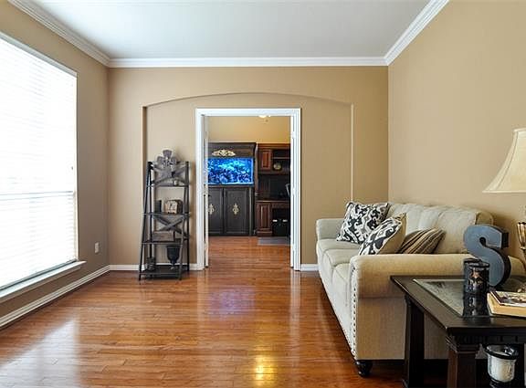 4th image of 3113 Vidalia Ln