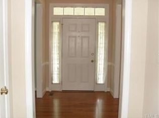 101 Pebble Ridge Farms Ct, Cary, NC 27513