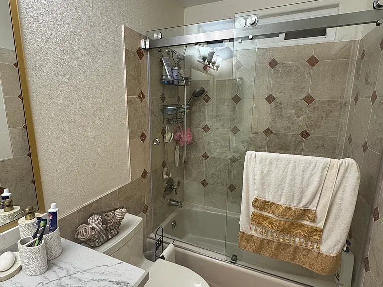 3021 Stonehenge Rd #1 — Photo 31