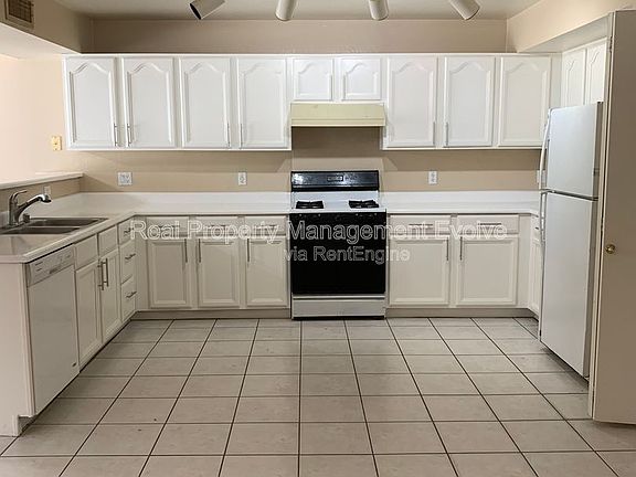 2nd image of 7418 W Eva St