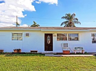 7910 NW 171st St, Hialeah, FL 33015